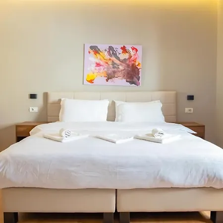 Garden Boutique Bed & Breakfast *