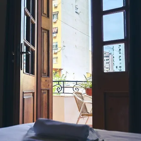 ベッド・アンド・ブレックファスト Garden Boutique 3*