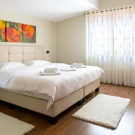 Frühstückspension Garden Boutique 3*